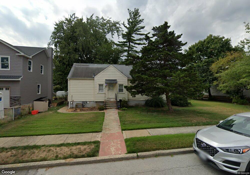 6 Saranac Rd, West Hempstead, NY 11552 - photo 1