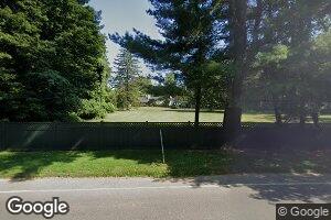 11 Chicken Valley Rd, Glen Head, NY 11545