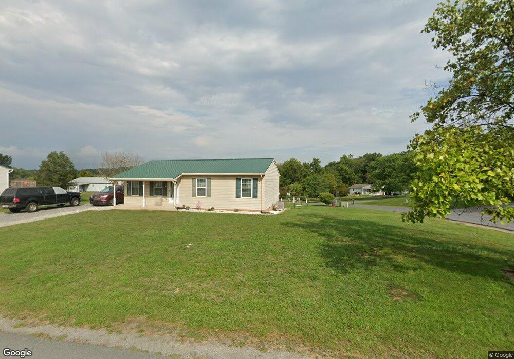 9080 Kline Dr, Greencastle, PA 17225 - photo 1