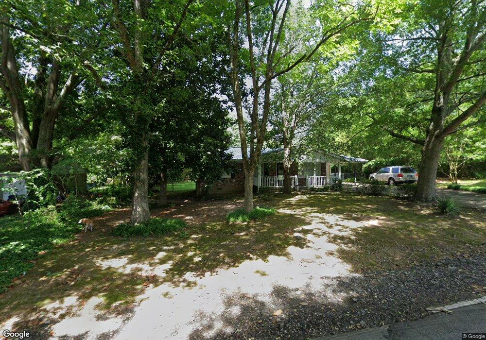 2608 Walnut Rd, Gainesville, GA 30506 - photo 1