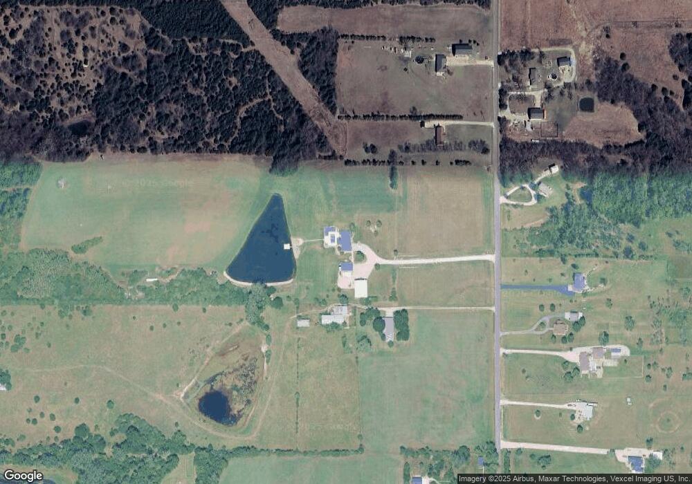 6909 NE Indian Creek Rd, Topeka, KS 66617 - photo 1