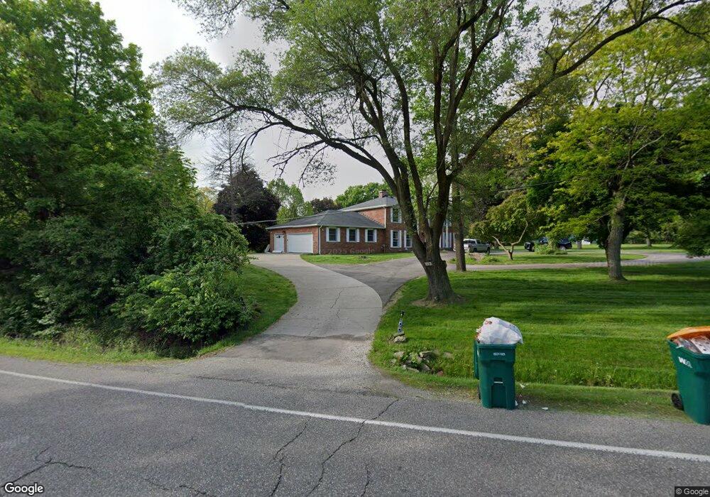 1012 E River Rd, Flushing, MI 48433 - photo 1