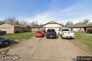 2625 Kings Rd, Moore, OK 73160