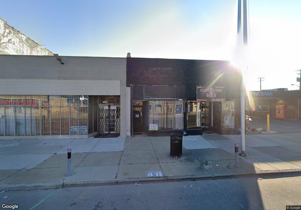 11350 Joseph Campau Ave, HamtraMcK, MI 48212 - photo 1