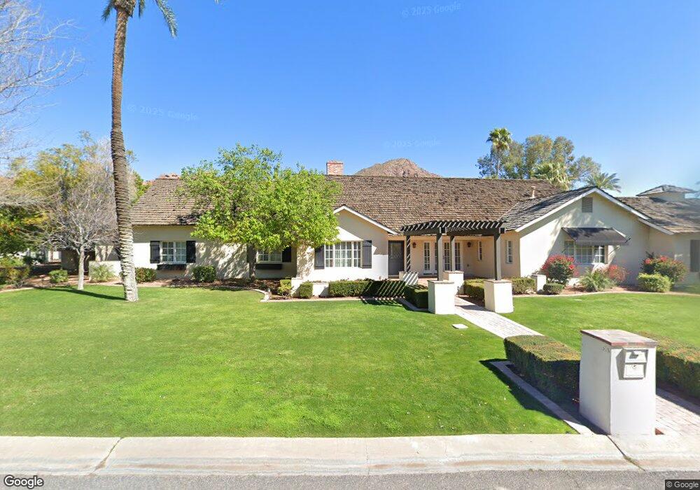 4744 E Arcadia Ln, Phoenix, AZ 85018 - photo 1