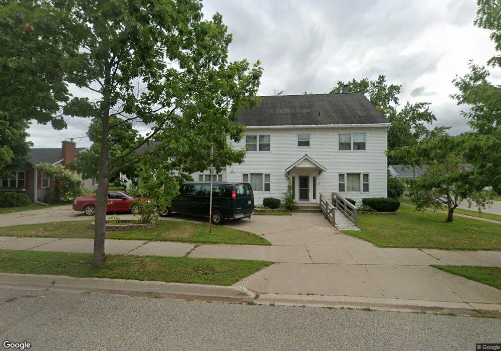 1713 18th Ave, Menominee, MI 49858 - photo 1