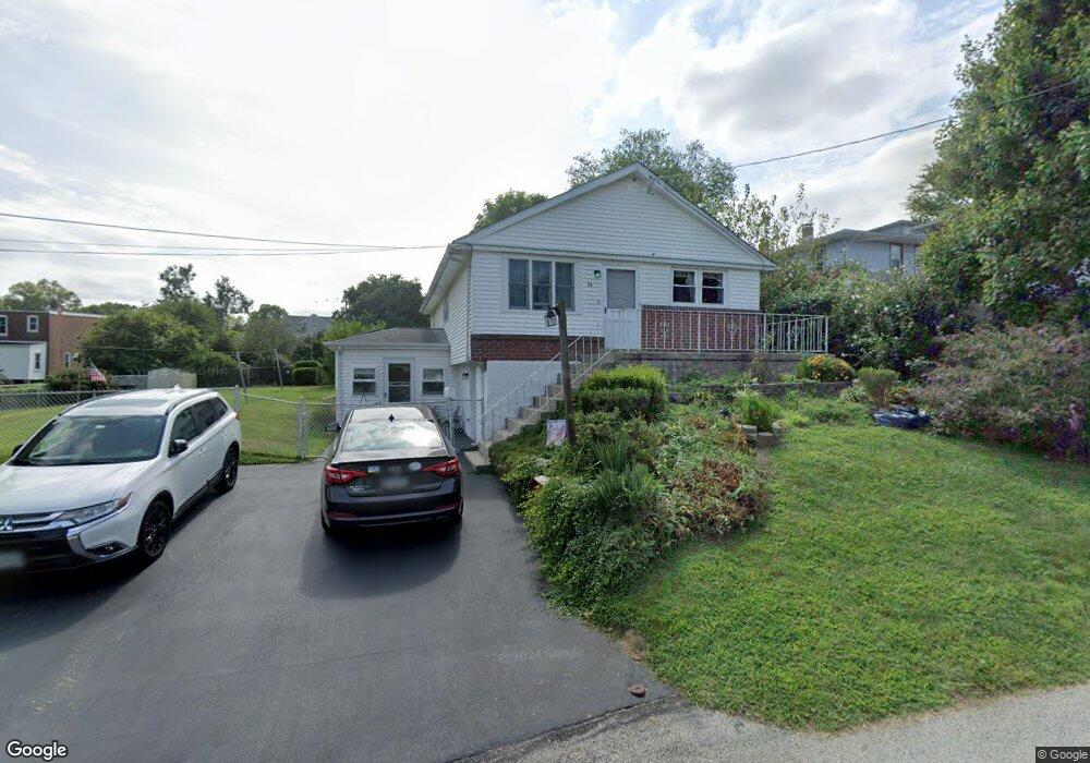 24 Maple Rd, Wallingford, PA 19086 - photo 1