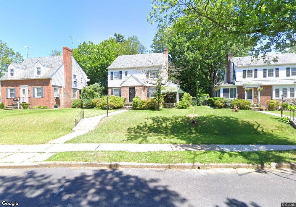 5317 Herring Run Dr, Baltimore, MD 21214 - photo 1