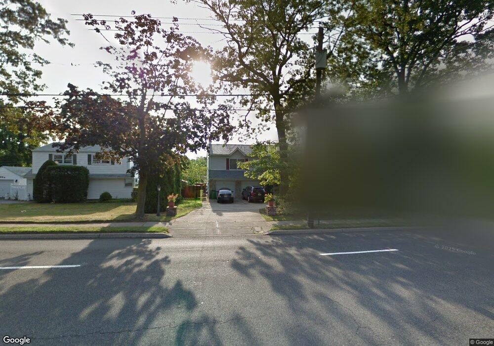 554 Forest Ave, Paramus, NJ 07652 - photo 1