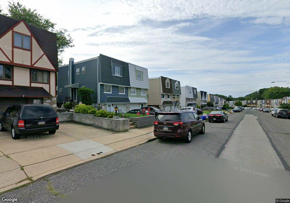 2729 Maxwell St, Philadelphia, PA 19136 - photo 1