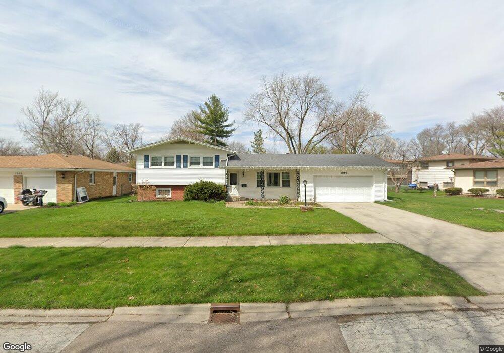 1955 Richard St unit 2, Aurora, IL 60506 - photo 1