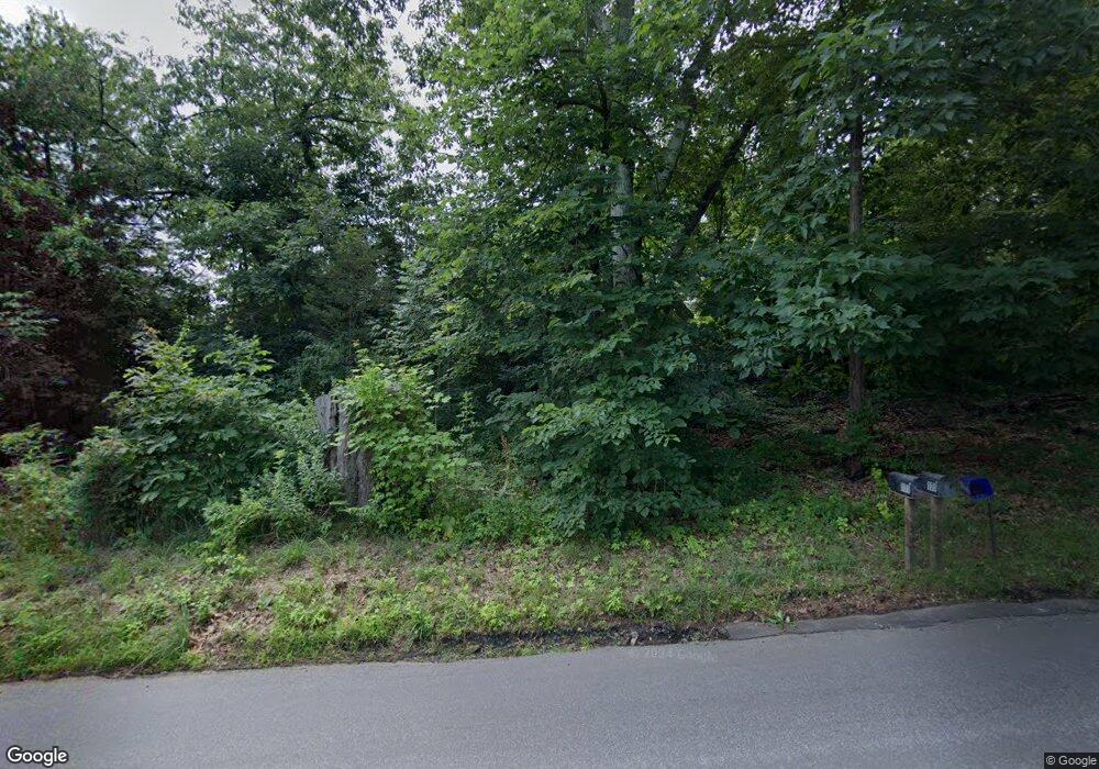 174 Duncaster Rd, Bloomfield, CT 06002 - photo 1