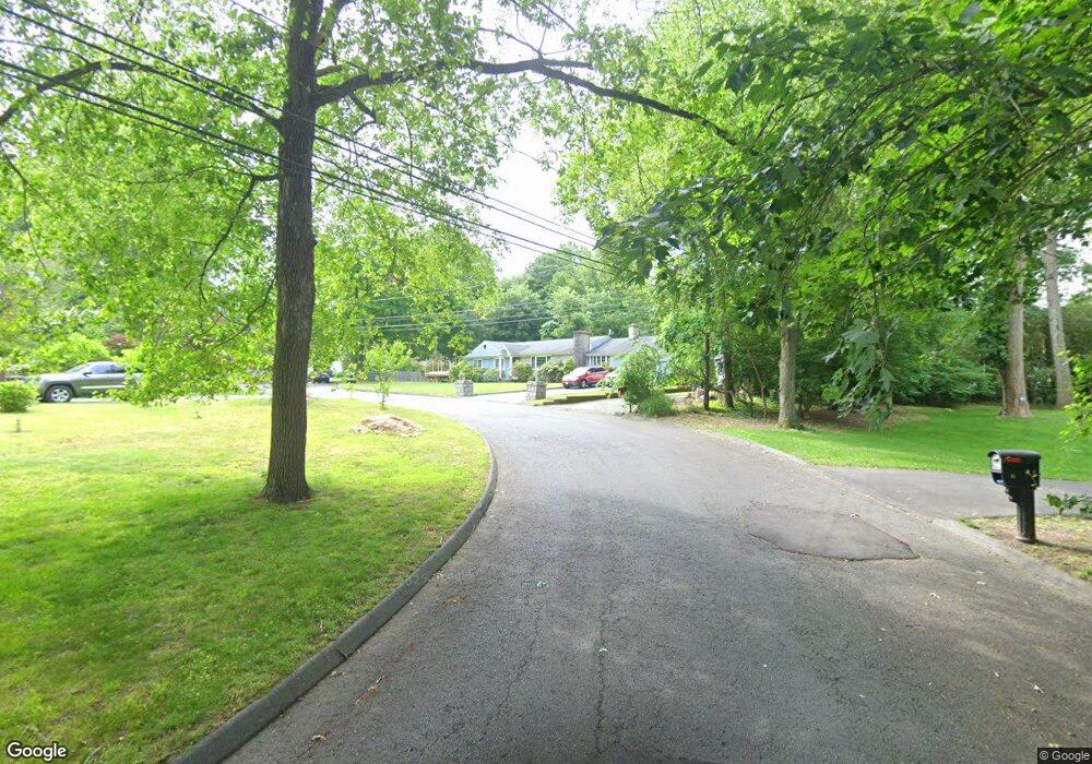 17 Baldwin Rd, Norwalk, CT 06851 - photo 1