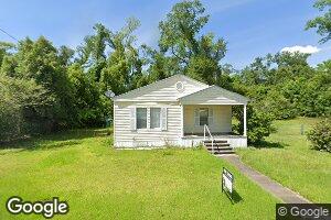 4346 Wilton St, Marianna, FL 32446