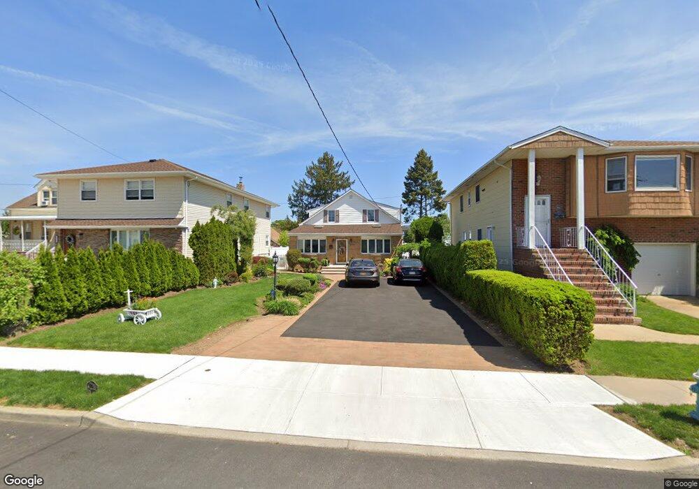 872 First Ave, Franklin Square, NY 11010 - photo 1