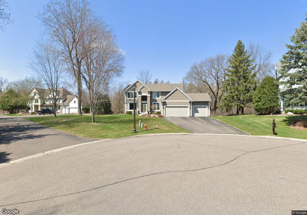 18322 Tamarack Dr, Minnetonka, MN 55345 - photo 1