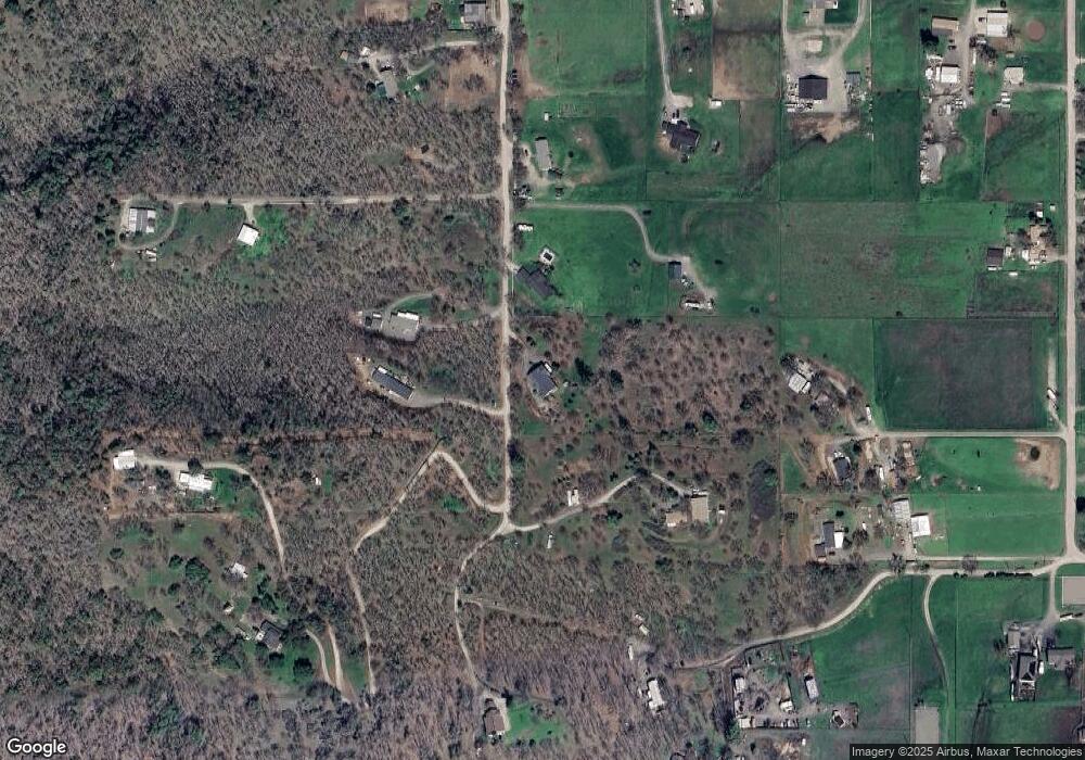 5852 Tamarack Ln, Central Point, OR 97502 - photo 1