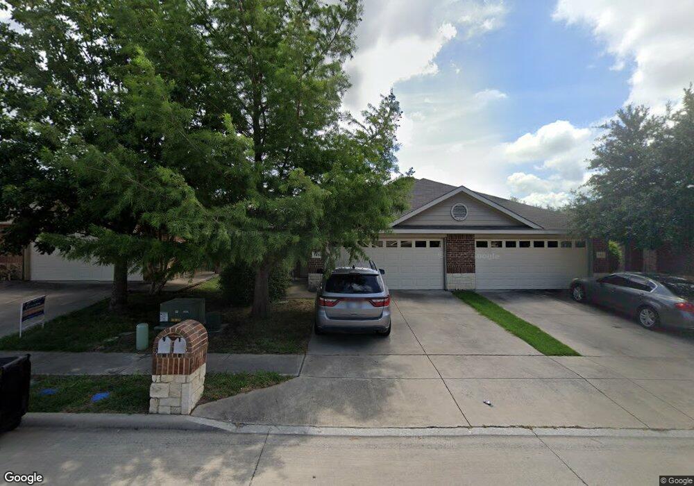 340 Armstrong Ln, Lavon, TX 75166 - photo 1