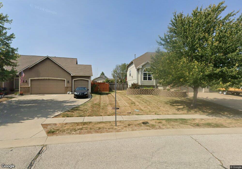 20995 S Jefferson St, Spring Hill, KS 66083 - photo 1