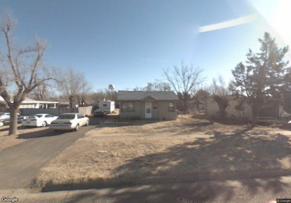 315 S Meredith Ave, Dumas, TX 79029 - photo 1