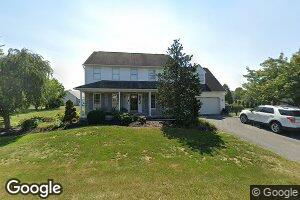 1907 Rhoda Ave, Mount Joy, PA 17552