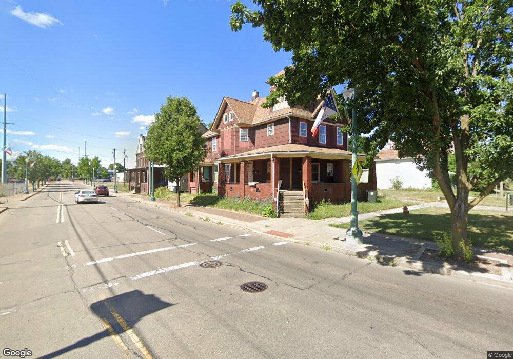 810 3rd St NW, Canton, OH 44703 - photo 1