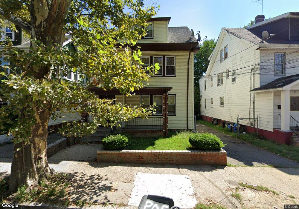 66 Poe Ave unit 3, Newark, NJ 07106 - photo 1