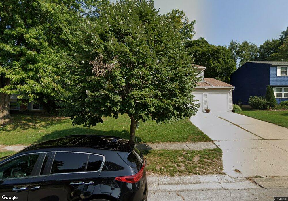 1706 Parkgate Rd, Columbus, OH 43229 - photo 1