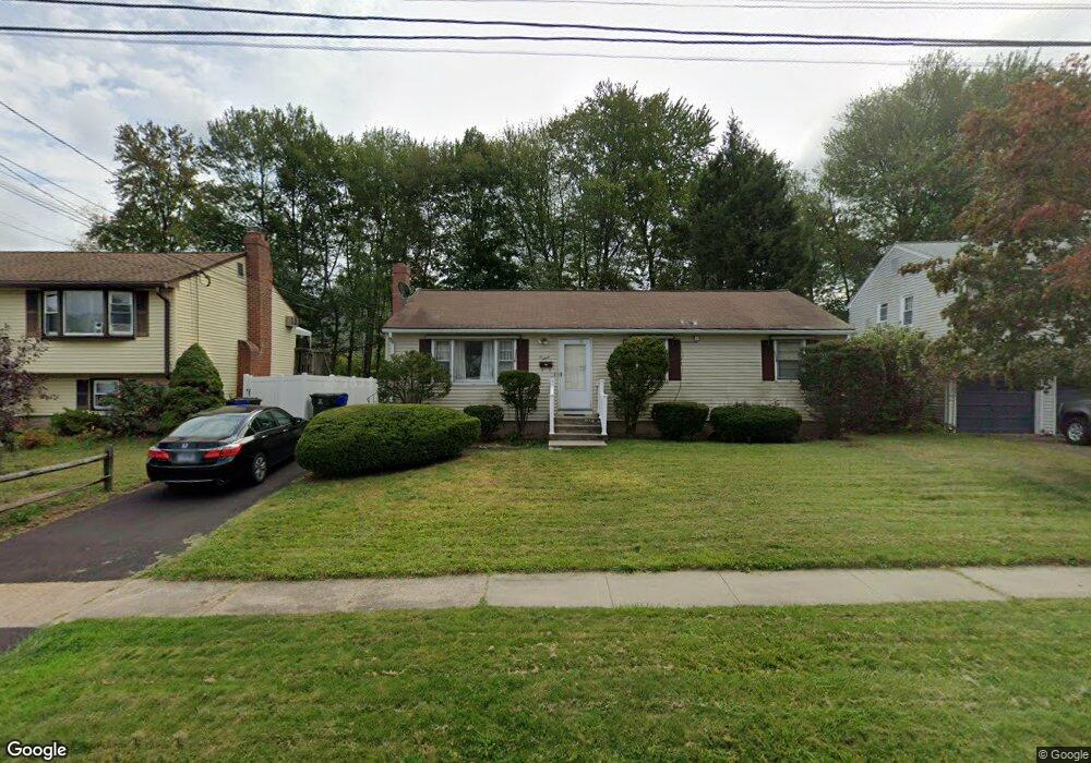 16 Echo Ln, West Hartford, CT 06107 - photo 1