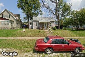 831 Hickory St, Hamilton, IL 62341