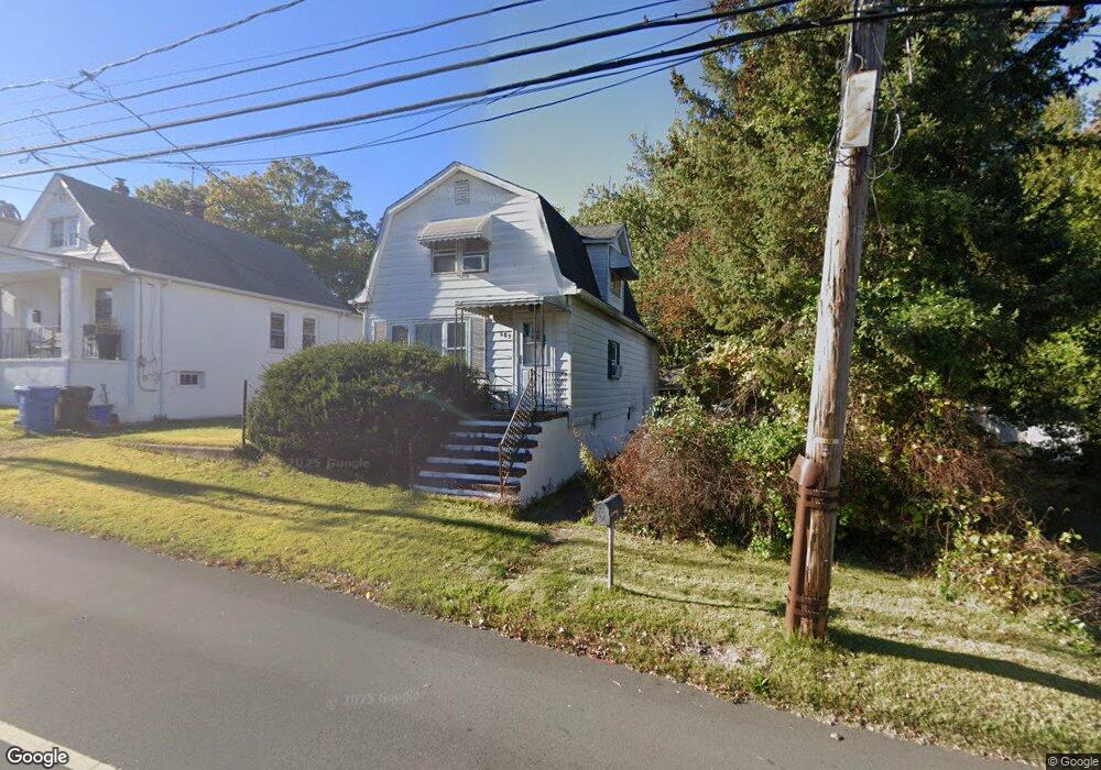 589 Florida Grove Rd, Perth Amboy, NJ 08861 - photo 1