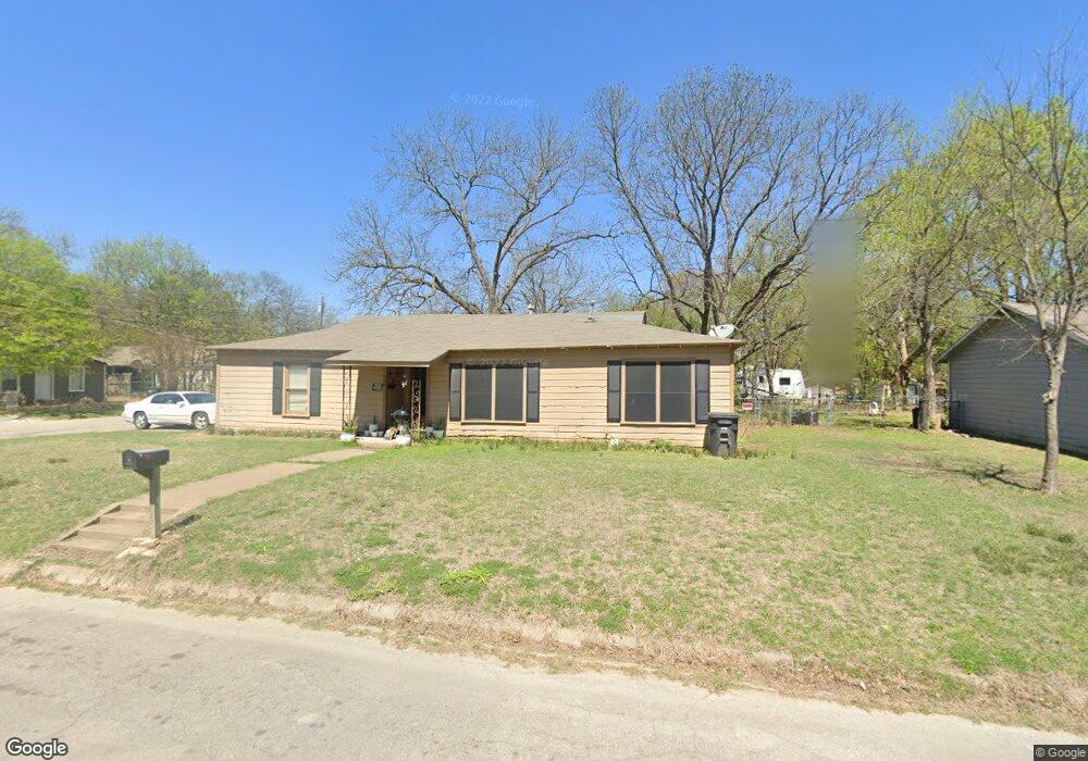 608 Graham St, Cleburne, TX 76033 - photo 1