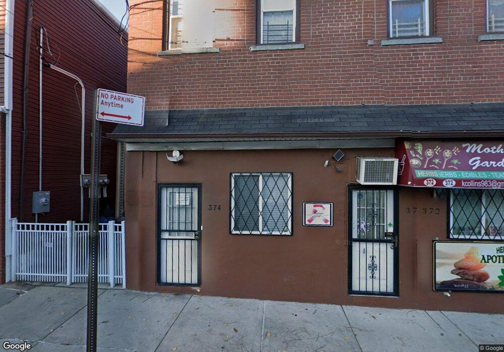 374 Broadway, Staten Island, NY 10310 - photo 1