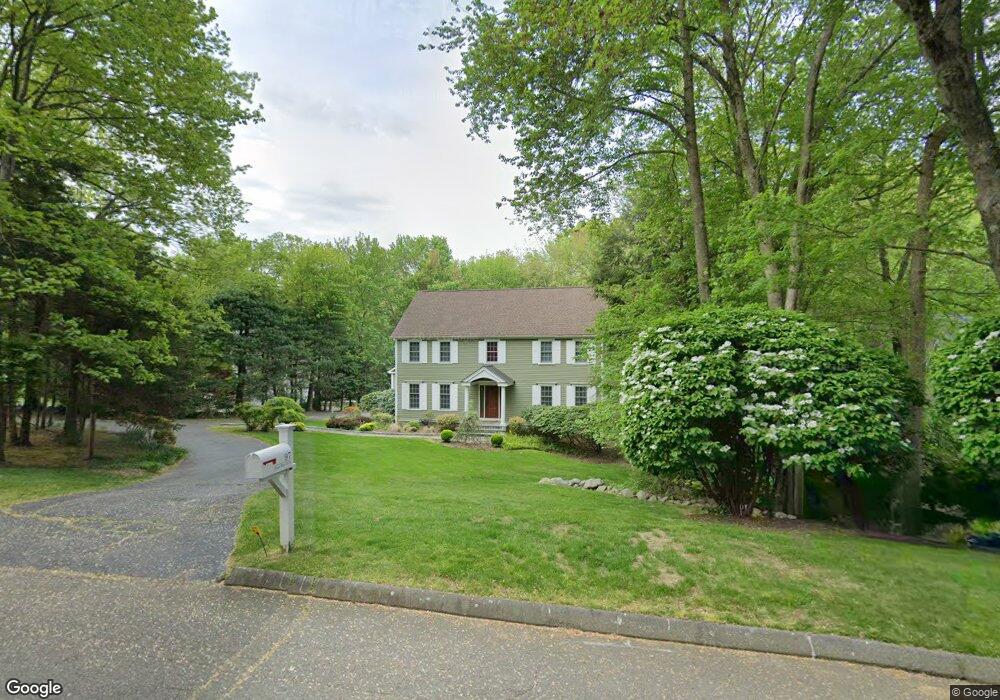 97 Deer Run Dr, Trumbull, CT 06611 - photo 1