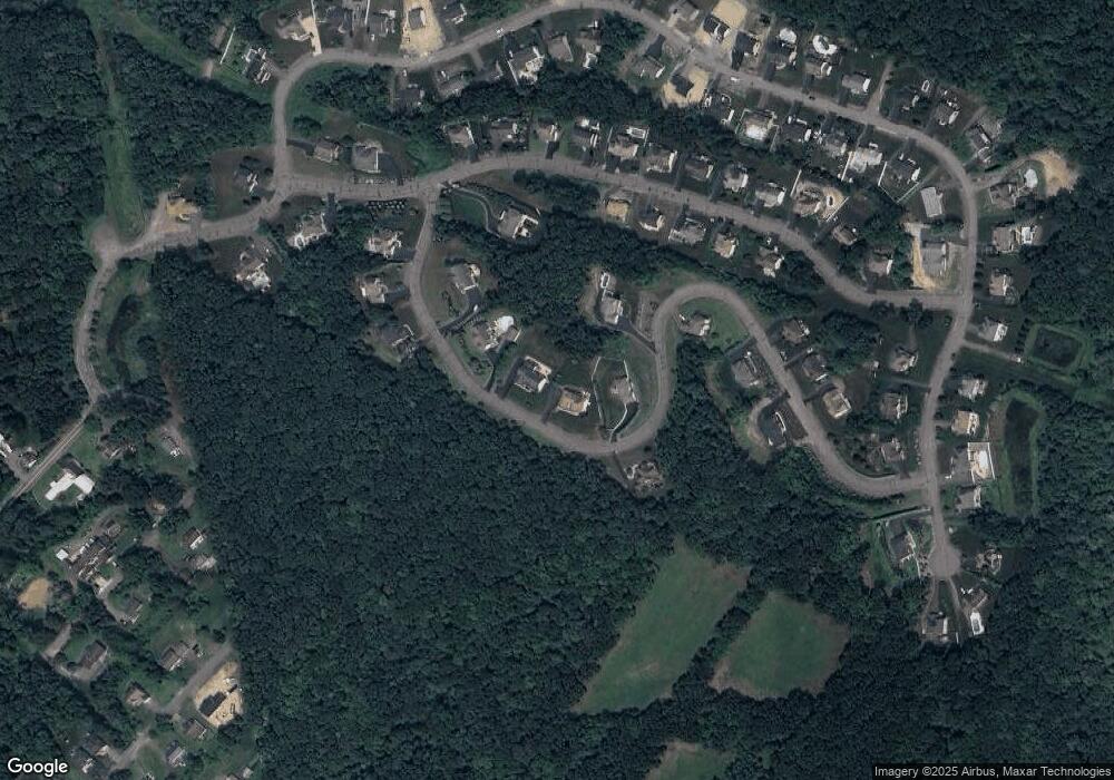 367 Canter Dr, Dallas, PA 18612 - photo 1