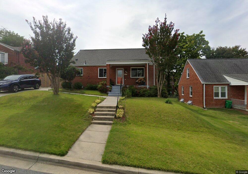 709 Somerset Place, Hyattsville, MD 20783 - photo 1