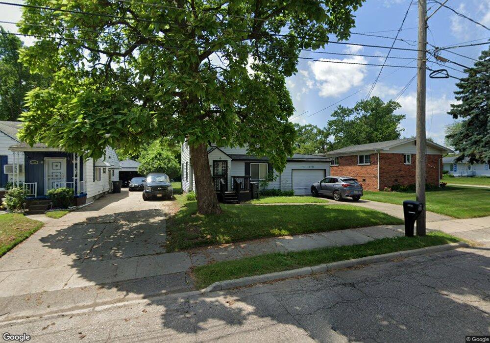 2706 Lapeer Rd, Flint, MI 48503 - photo 1