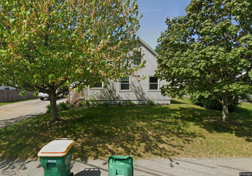 94 Chestnut Hill Rd, Rochester, NH 03867 - photo 1