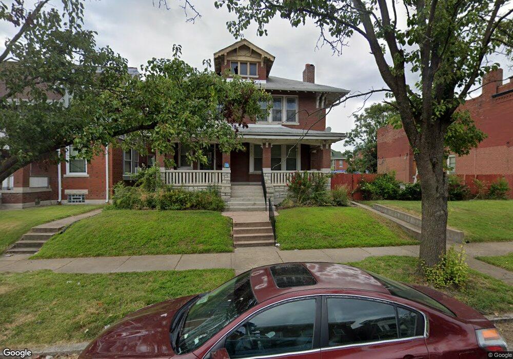 4521 Athlone Ave, Saint Louis, MO 63115 - photo 1