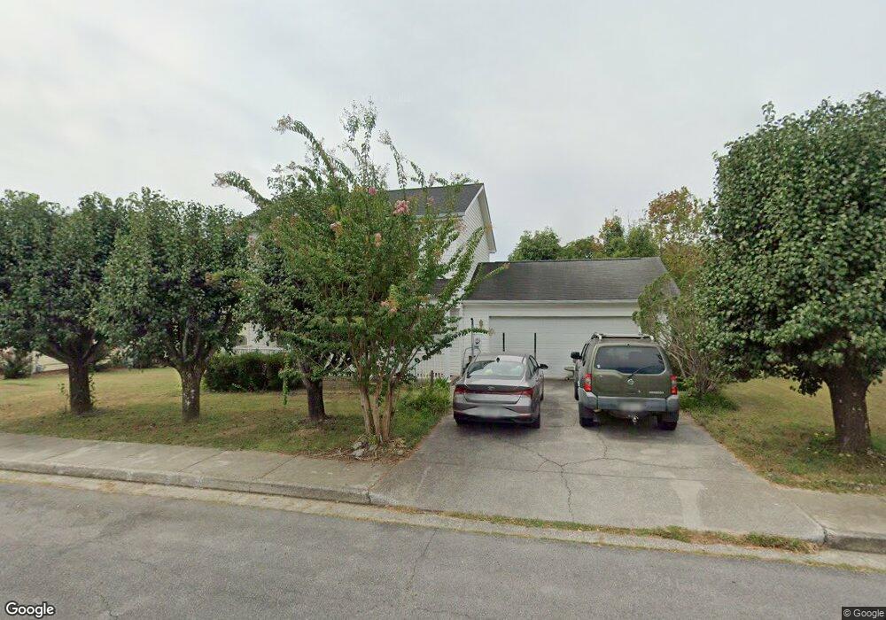 1513 Thistle Dr, Dalton, GA 30721 - photo 1