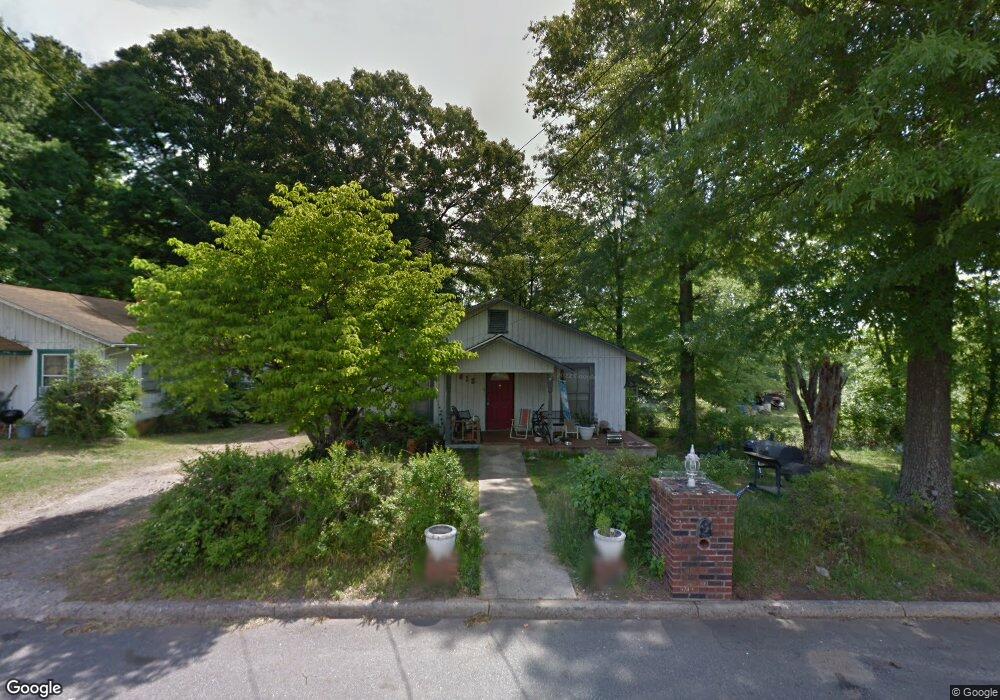 815 Clay St, Statesville, NC 28677 - photo 1