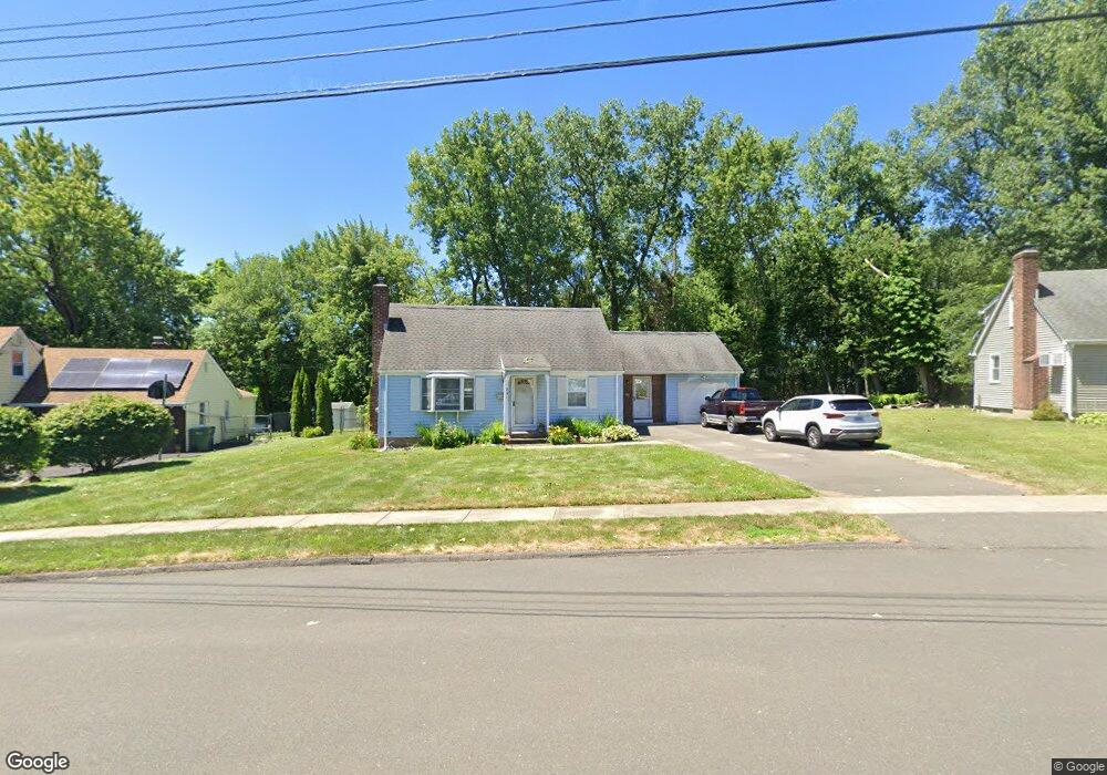 891 Worthy St, Windsor, CT 06095 - photo 1