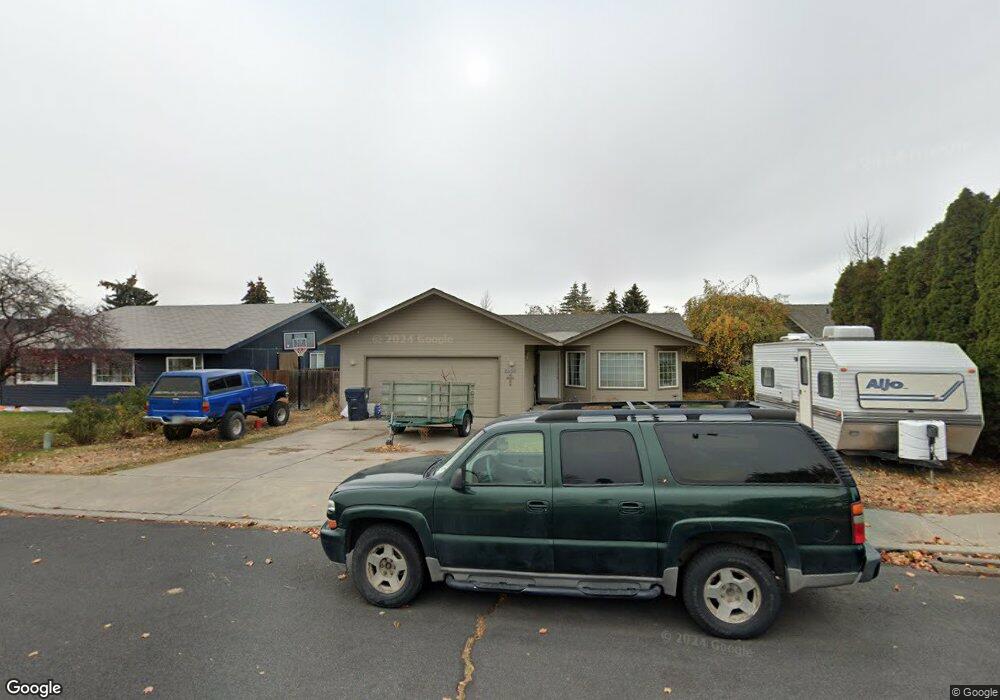 2536 SW Fissure Loop, Redmond, OR 97756 - photo 1