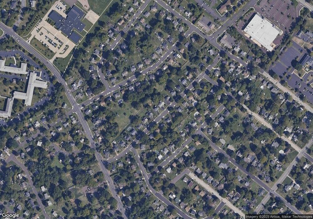 329 Central Dr, Lansdale, PA 19446 - photo 1