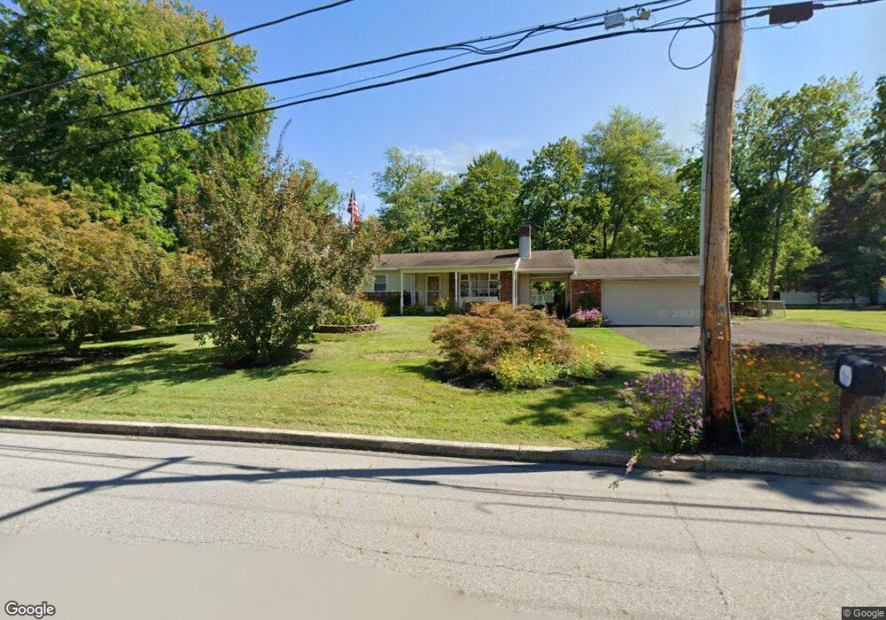 2551 W Walnut St, Colmar, PA 18915 - photo 1