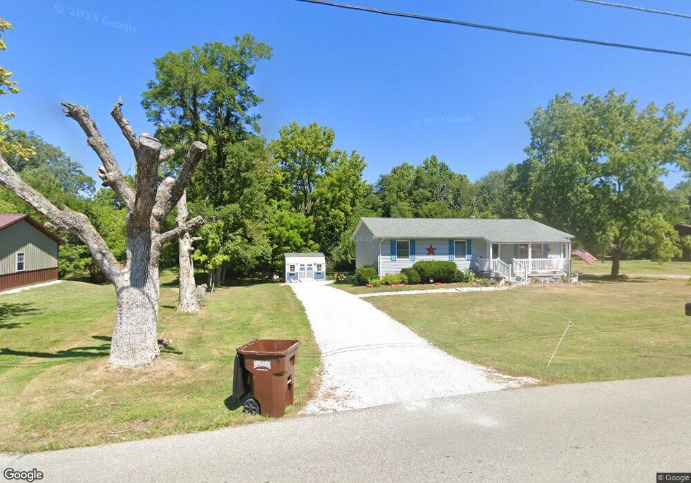 604 E Carr St, Milan, IN 47031 - photo 1