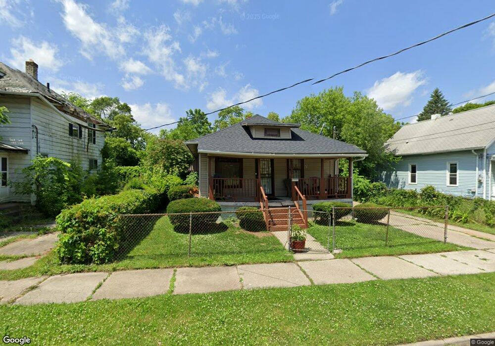 2030 Dwight Ave, Flint, MI 48503 - photo 1