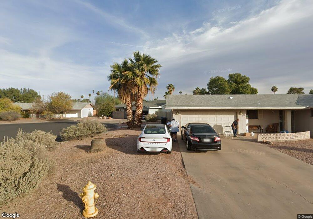 923 S Roslyn Place, Mesa, AZ 85208 - photo 1