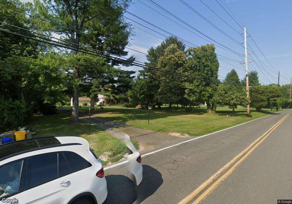 178 Friendship Rd, Cranbury, NJ 08512 - photo 1