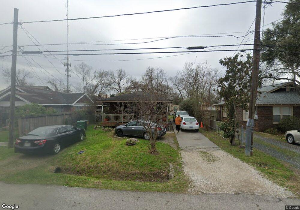 110 Neyland St, Houston, TX 77022 - photo 1
